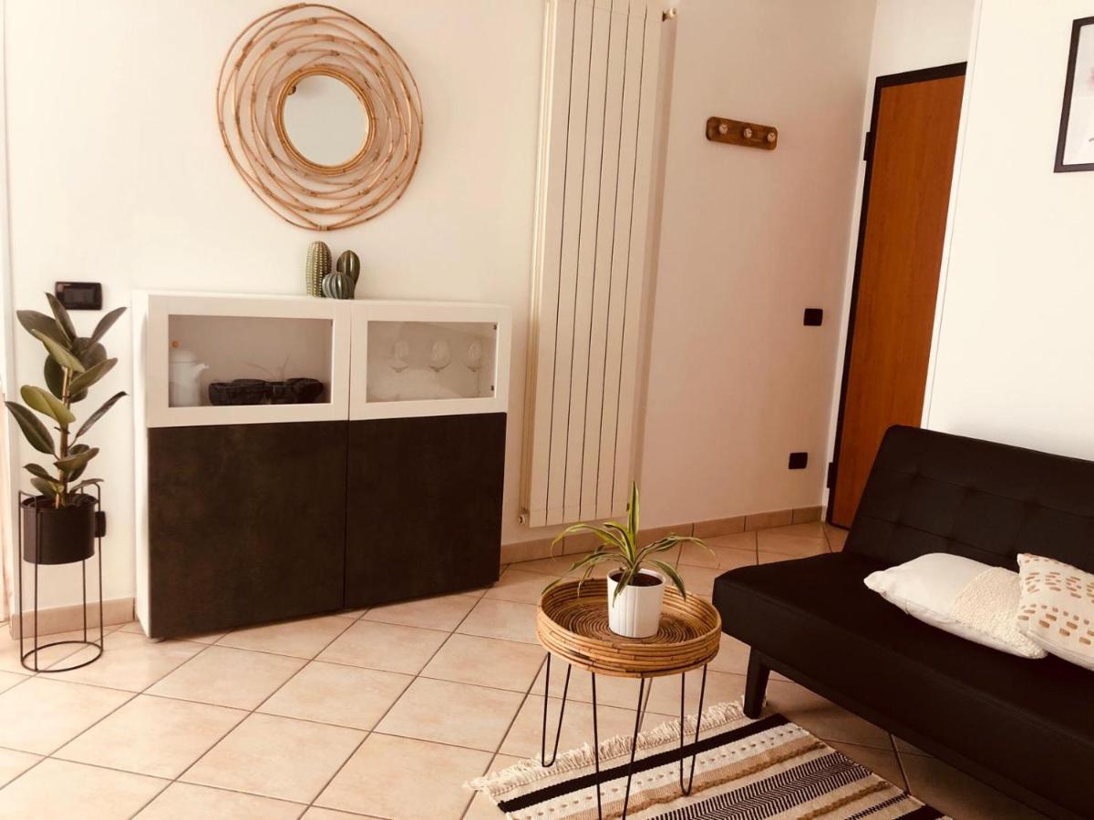 La Via Del Mare Apartment Albenga Exterior photo